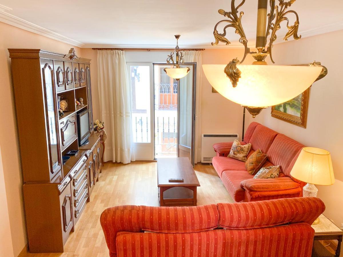 Vivienda Turistica Los Leones Berlanga de Duero Bagian luar foto