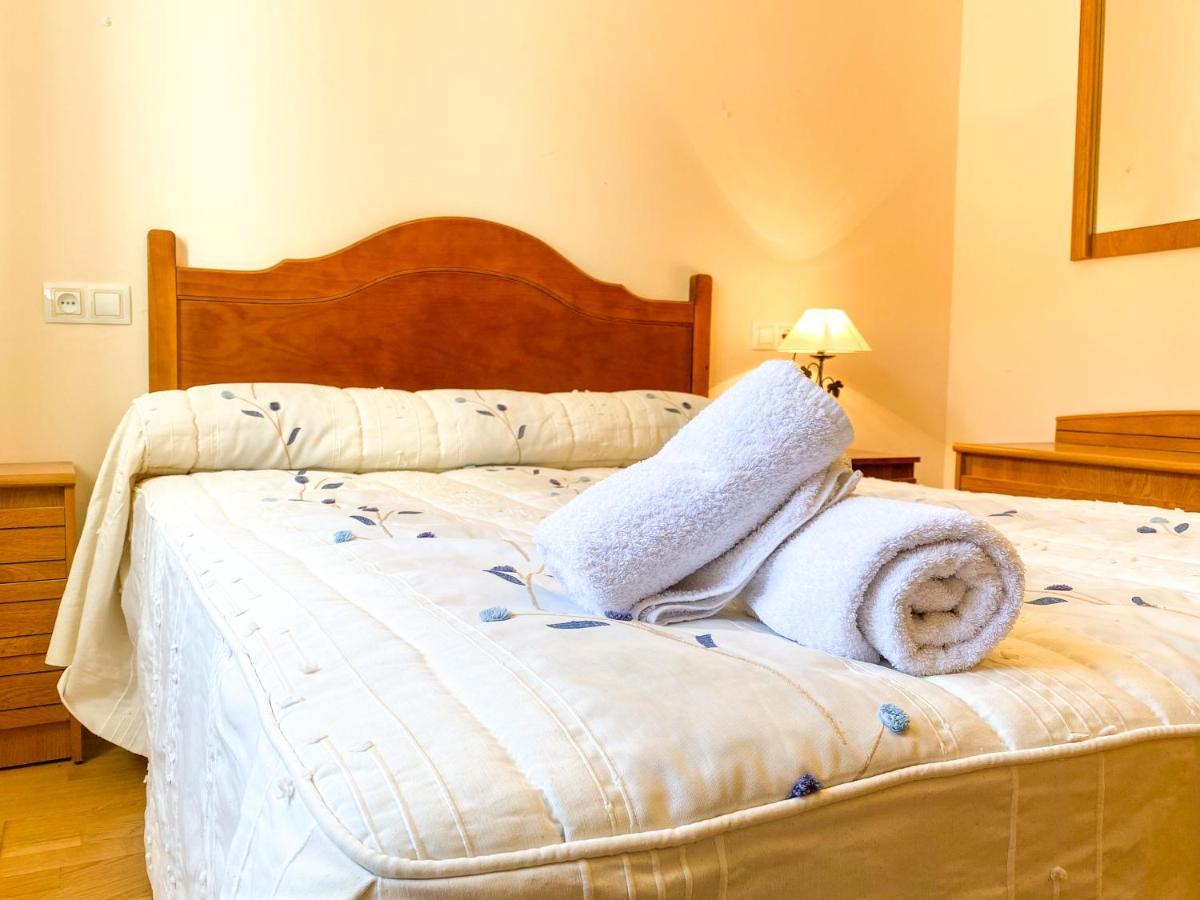 Vivienda Turistica Los Leones Berlanga de Duero Bagian luar foto