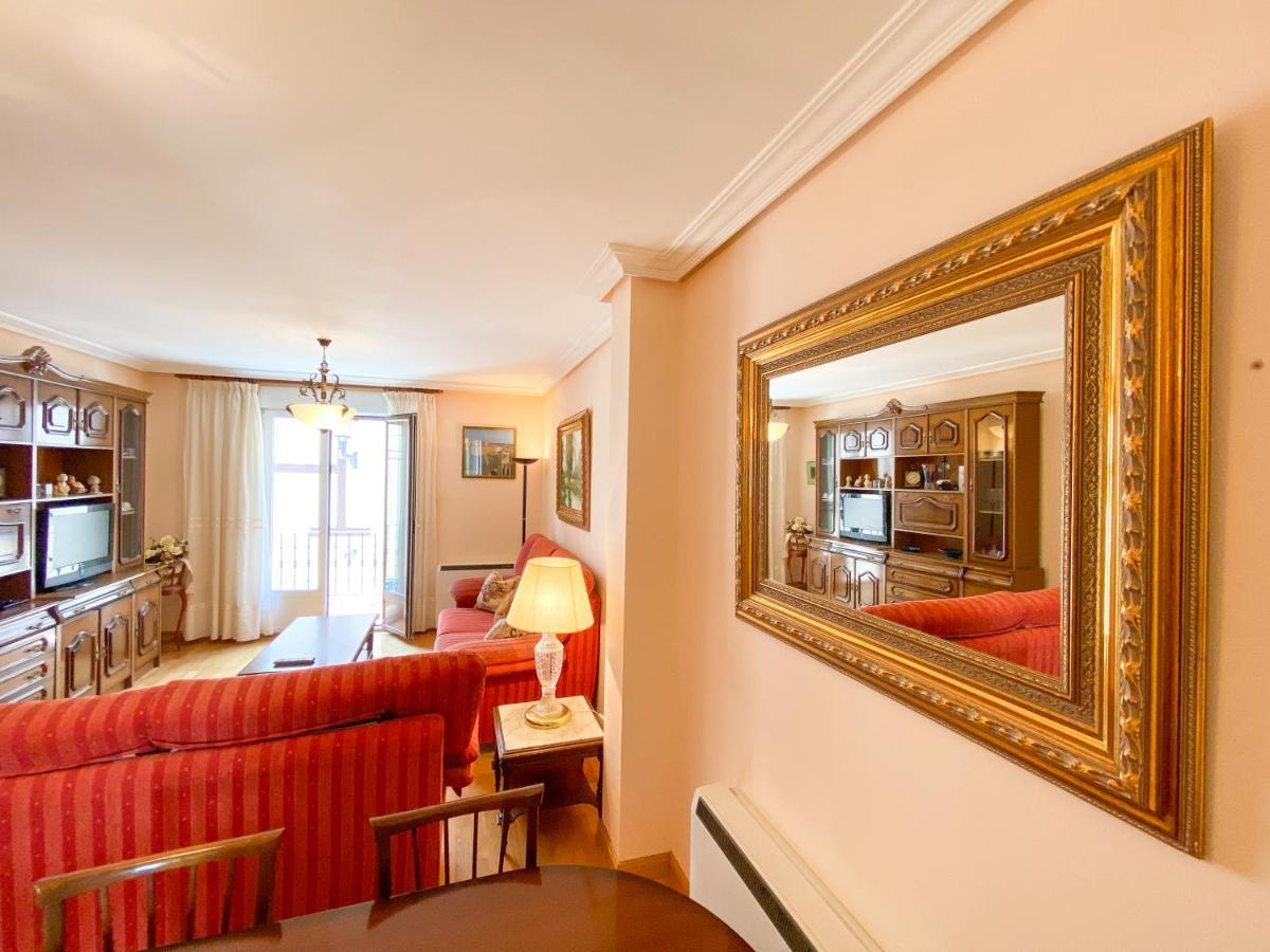 Vivienda Turistica Los Leones Berlanga de Duero Bagian luar foto